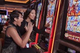 Akses permainan Hacksaw Gaming