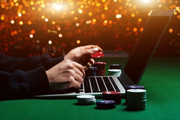 Interaksi pemain di meja Chat pemain di meja baccarat langsung